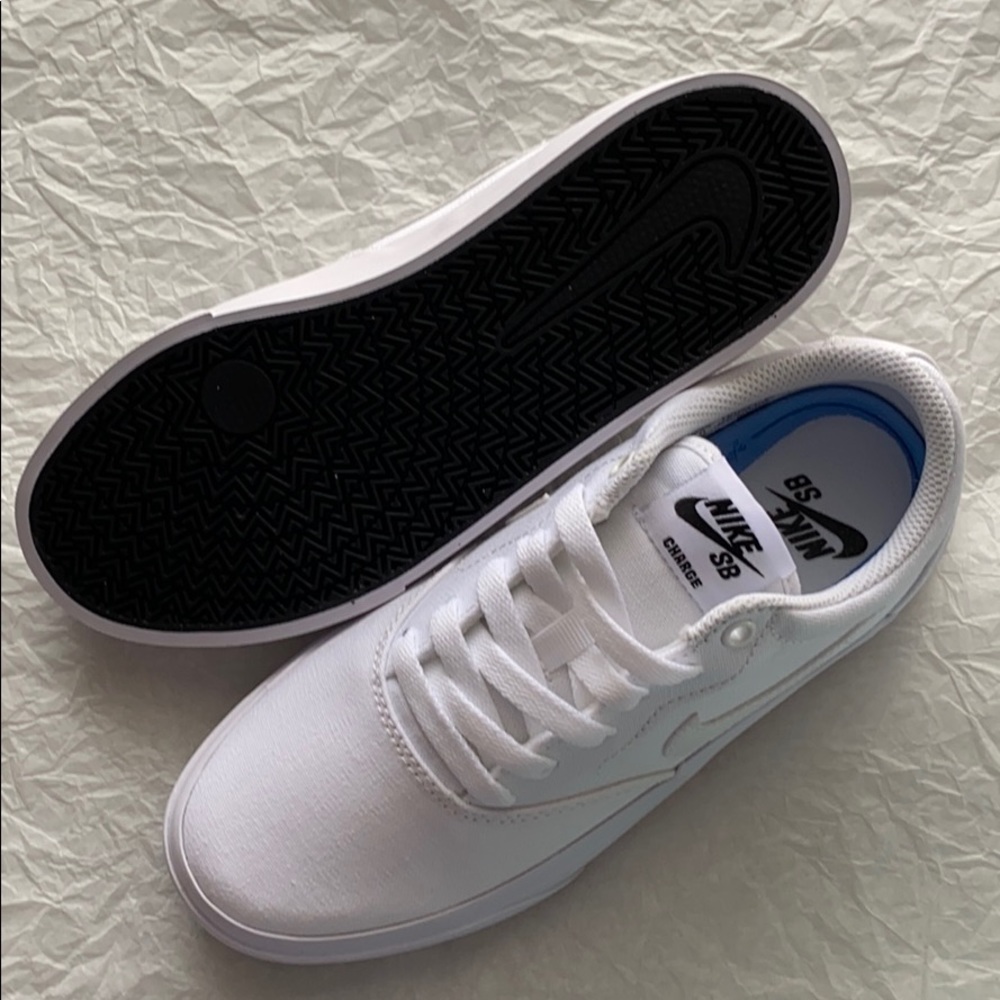 NWT Nike SB charge triple white - Picture 10 of 10